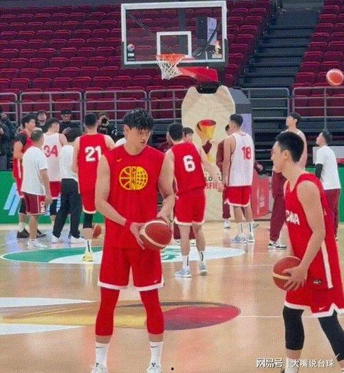 爆料中国男篮最新消息视频